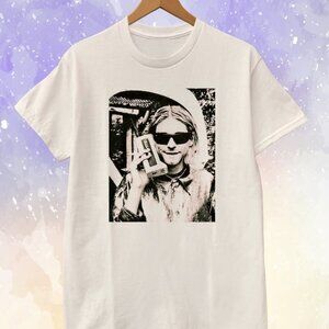 Kurt Cobain Mobile Phone Meme Graphic T-Shirt Rock Music Fan Casual Gift Tee 05